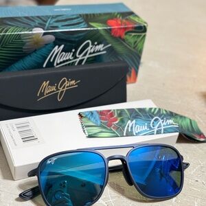Maui Jim Vibrant Keokea Blue Aviator Sunglasses